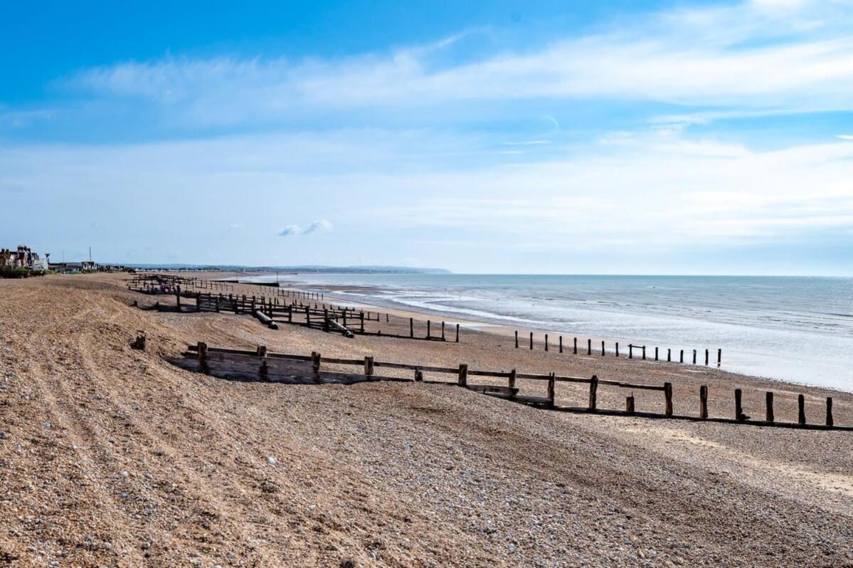 Escape To Paradise At Pevensey Bay Holiday Park 13 Woodland Walk Villa Kültér fotó